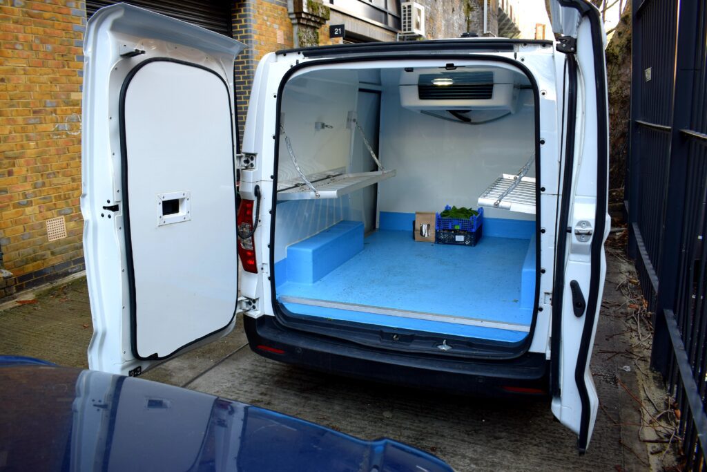 Urgent Freezer Van for Rental with Same Day Availability – UAE’s Fast Cold Chain Solution